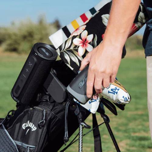 Blue Tees Magnetic Hub 4